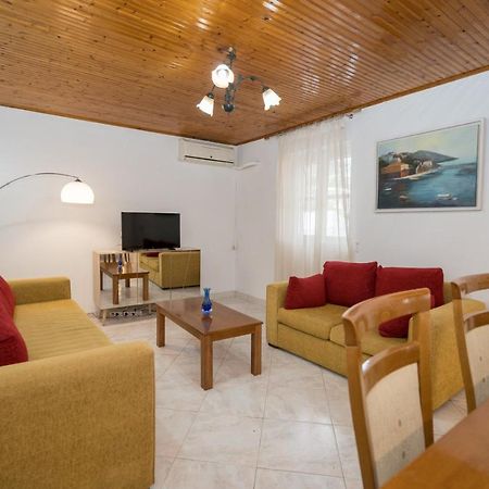 Hydra'S Harbor Hideaways - Cozy Coastal Getaways Apartman Kültér fotó