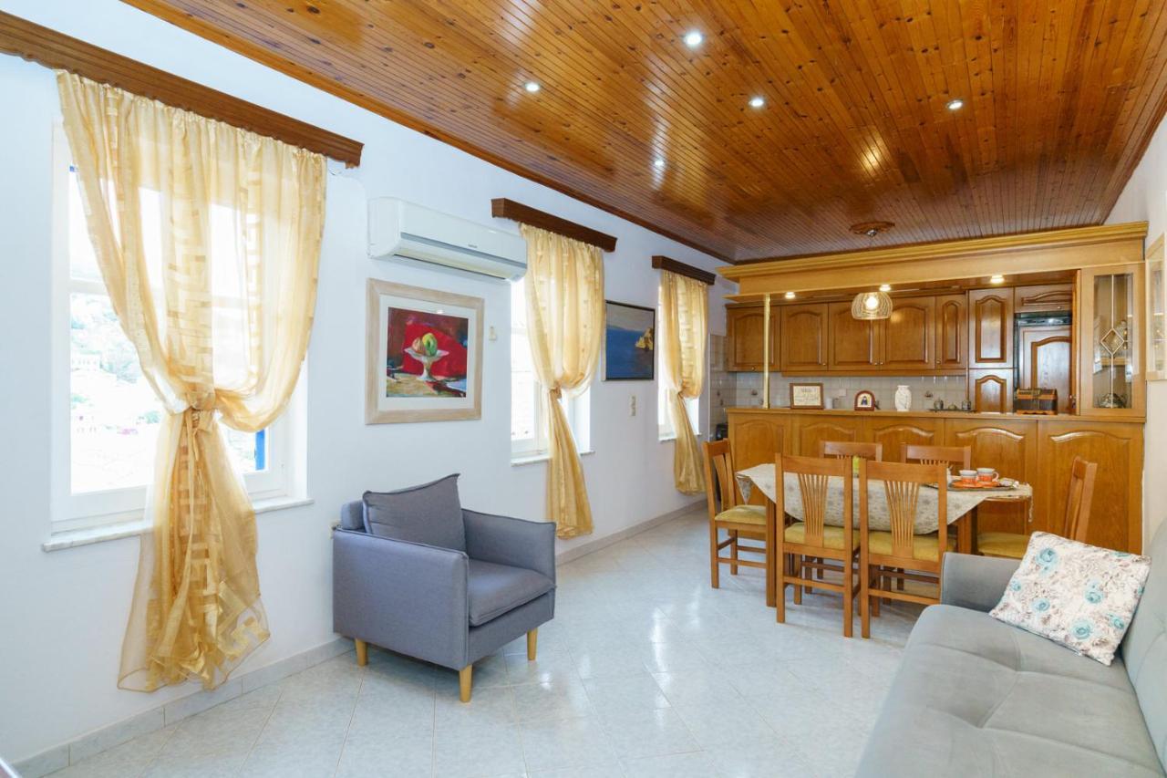 Hydra'S Harbor Hideaways - Cozy Coastal Getaways Apartman Kültér fotó