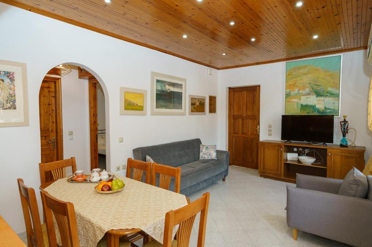 Hydra'S Harbor Hideaways - Cozy Coastal Getaways Apartman Kültér fotó