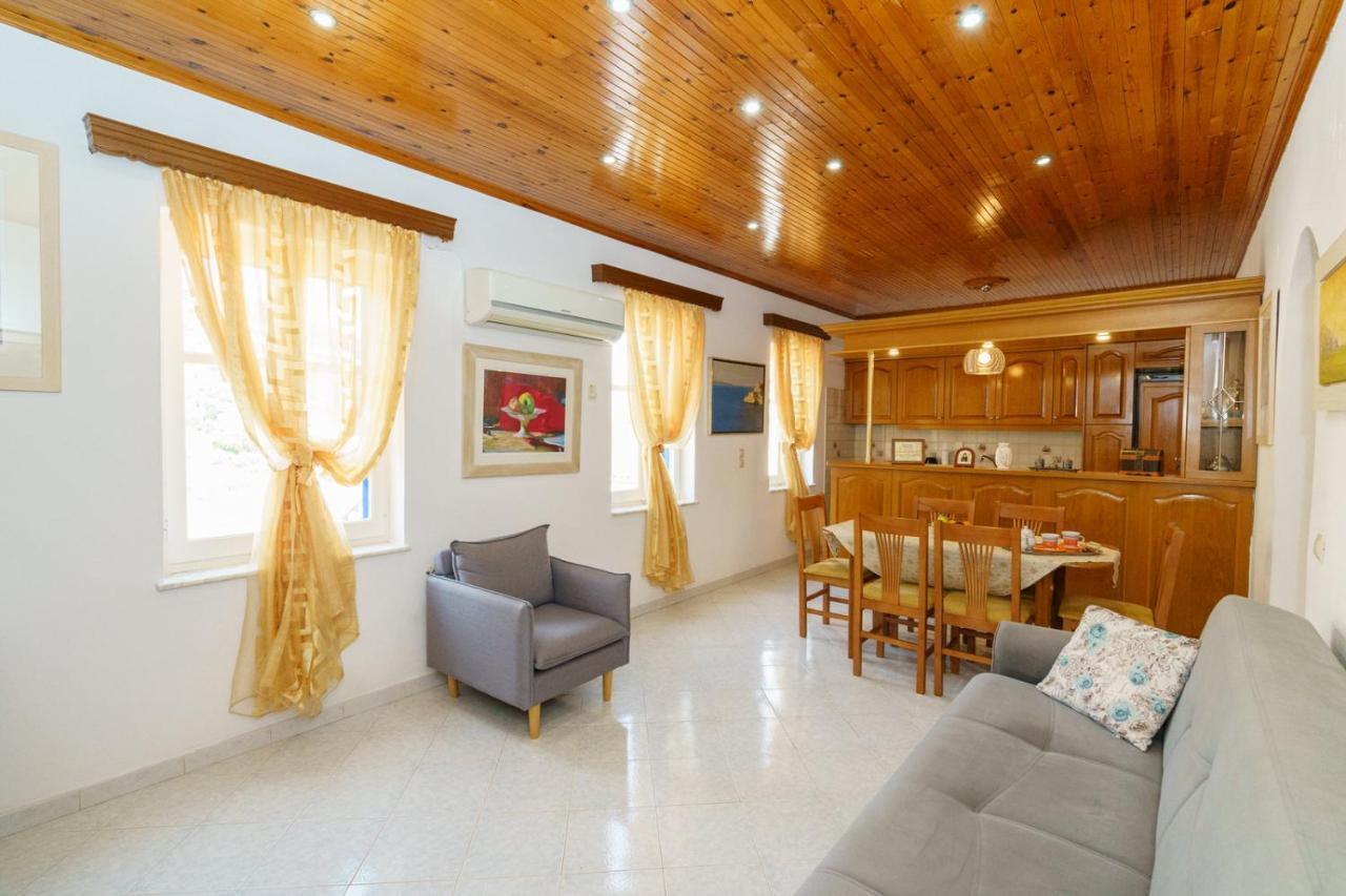 Hydra'S Harbor Hideaways - Cozy Coastal Getaways Apartman Kültér fotó