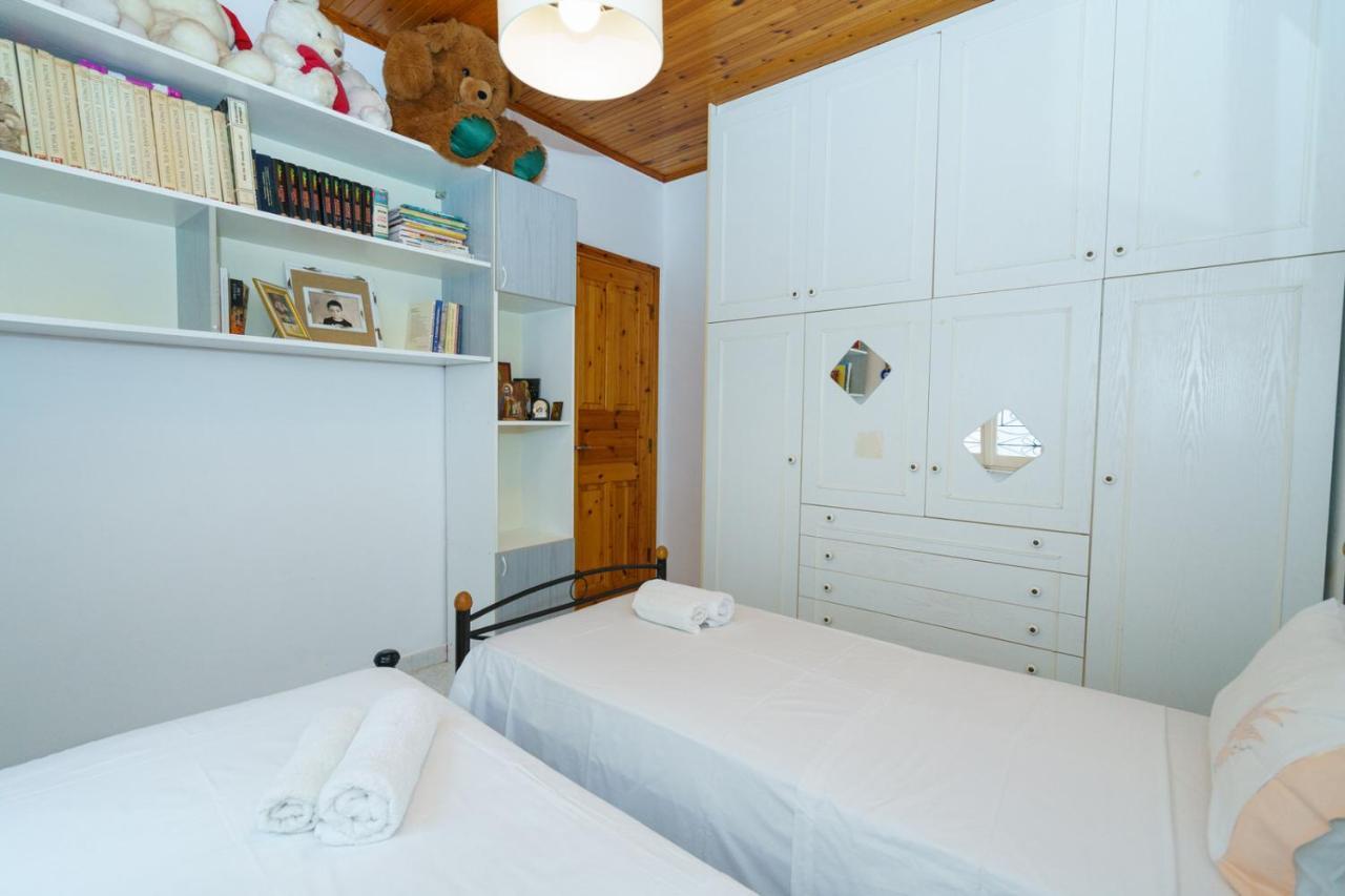 Hydra'S Harbor Hideaways - Cozy Coastal Getaways Apartman Kültér fotó