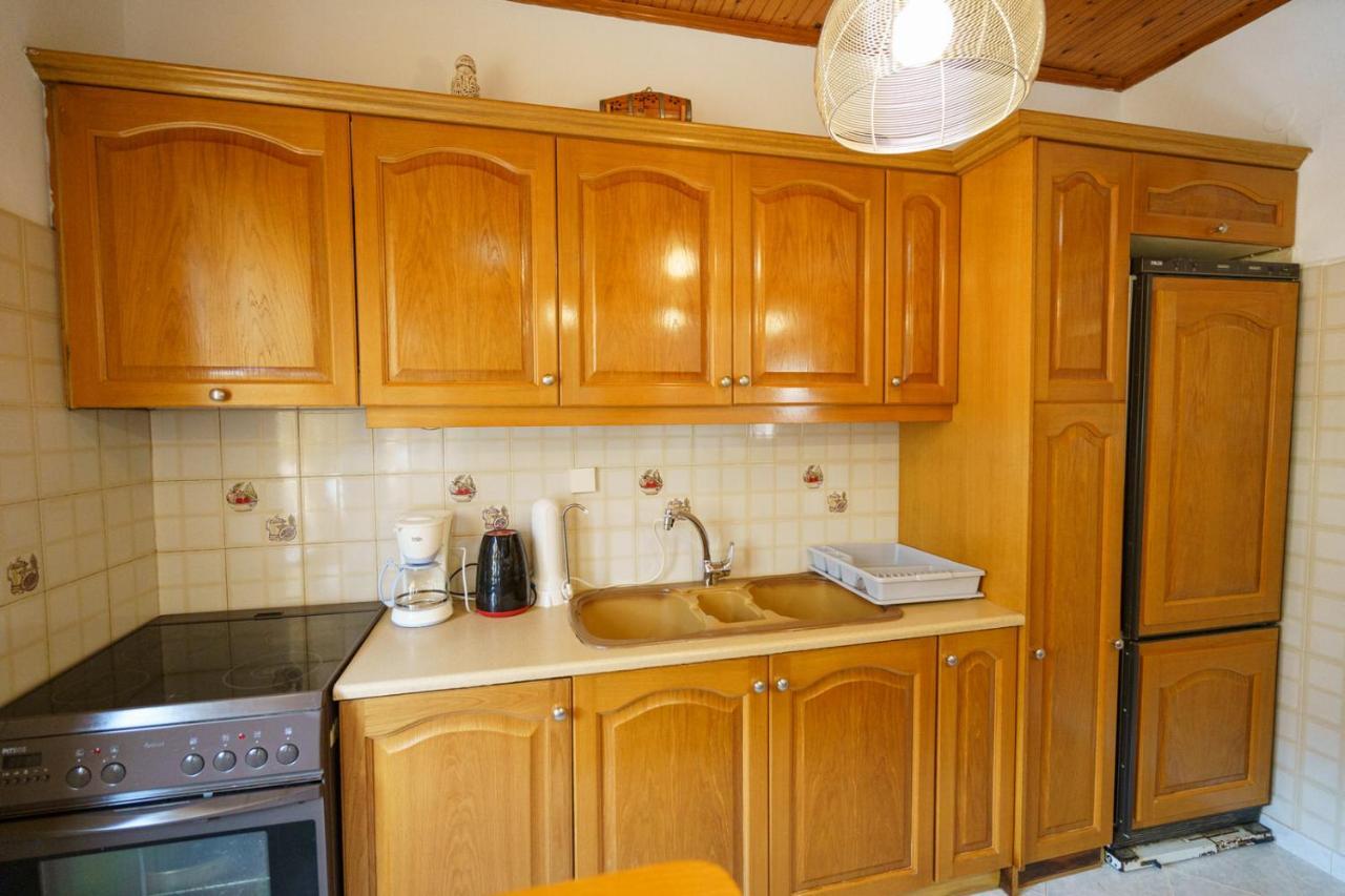 Hydra'S Harbor Hideaways - Cozy Coastal Getaways Apartman Kültér fotó