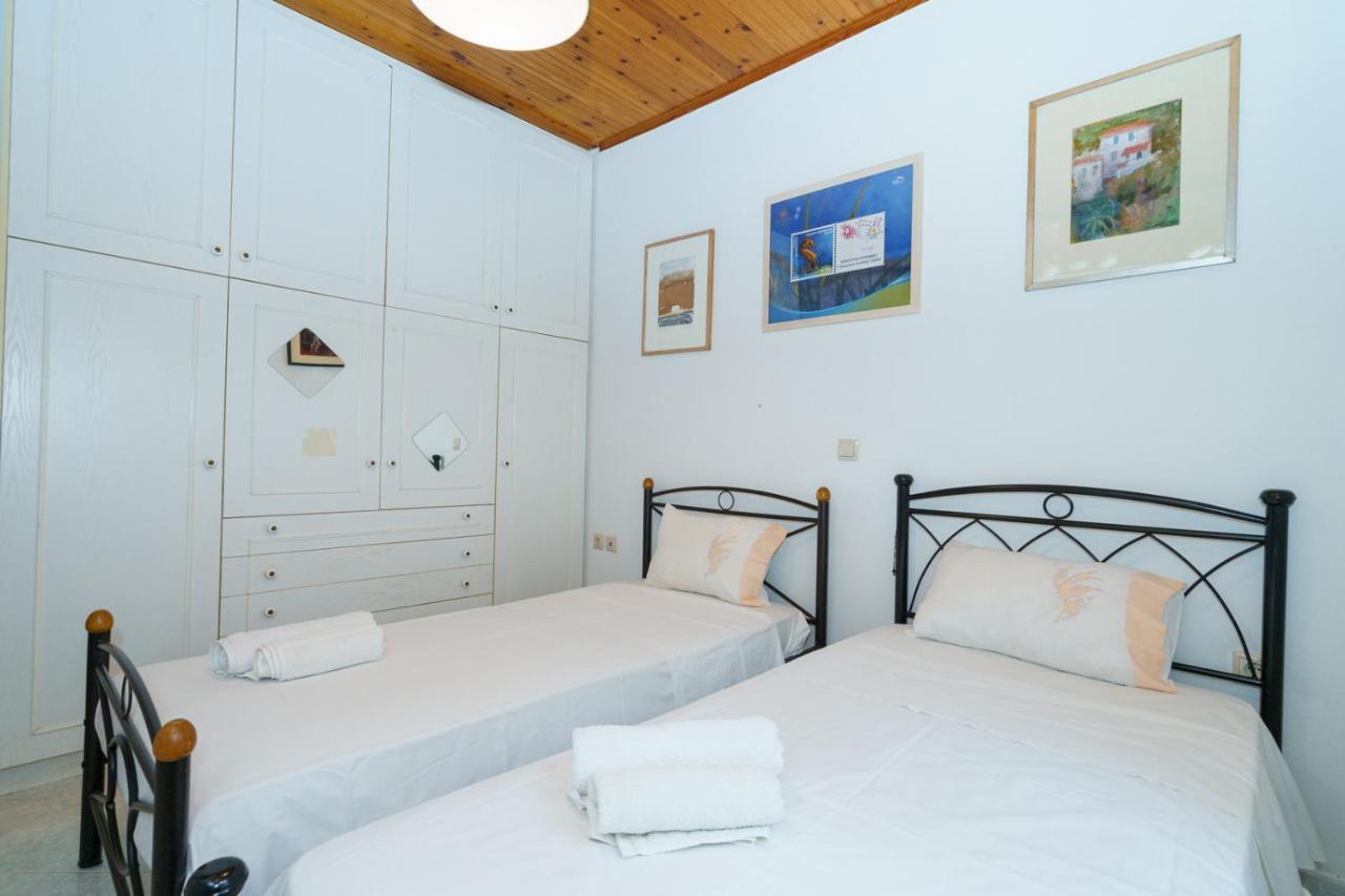 Hydra'S Harbor Hideaways - Cozy Coastal Getaways Apartman Kültér fotó