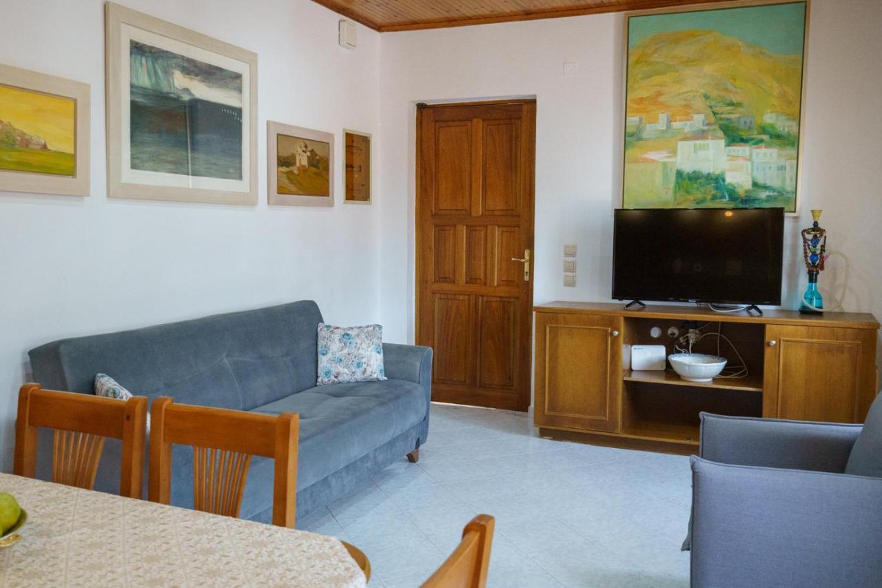 Hydra'S Harbor Hideaways - Cozy Coastal Getaways Apartman Kültér fotó
