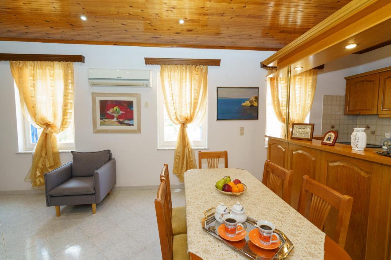 Hydra'S Harbor Hideaways - Cozy Coastal Getaways Apartman Kültér fotó