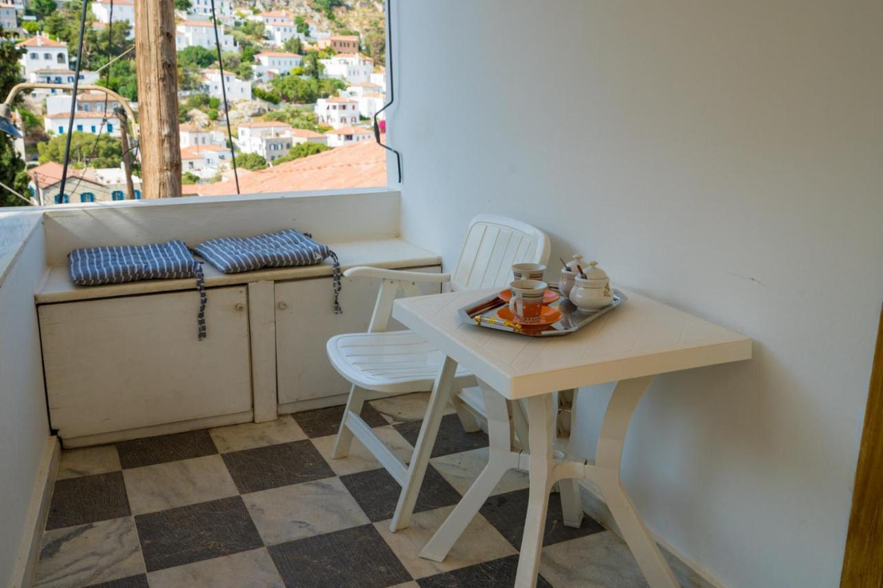 Hydra'S Harbor Hideaways - Cozy Coastal Getaways Apartman Kültér fotó