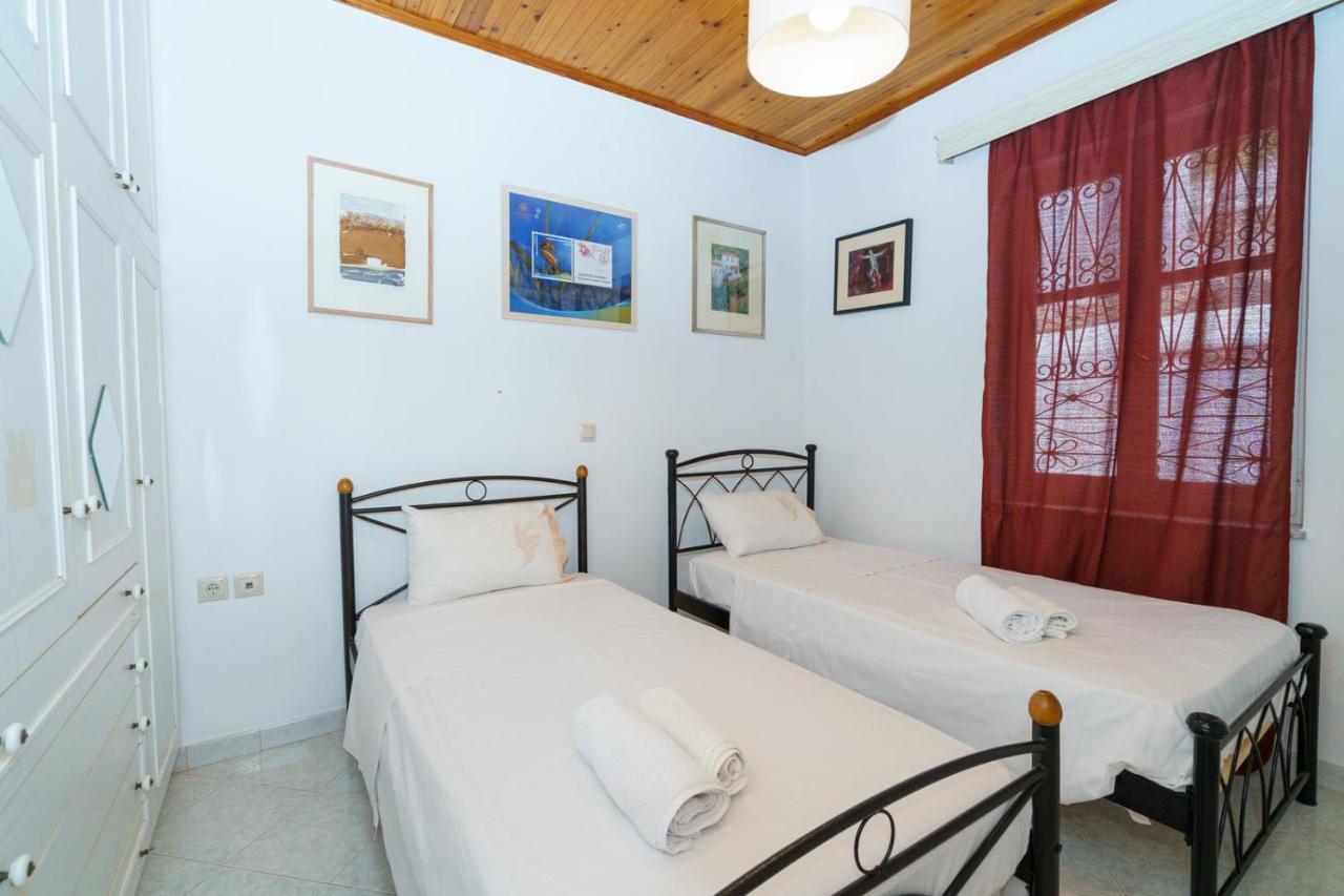 Hydra'S Harbor Hideaways - Cozy Coastal Getaways Apartman Kültér fotó