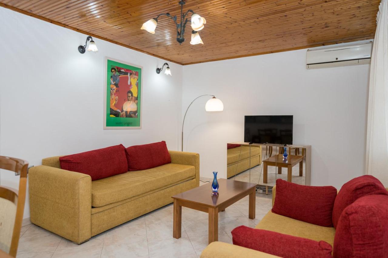 Hydra'S Harbor Hideaways - Cozy Coastal Getaways Apartman Kültér fotó