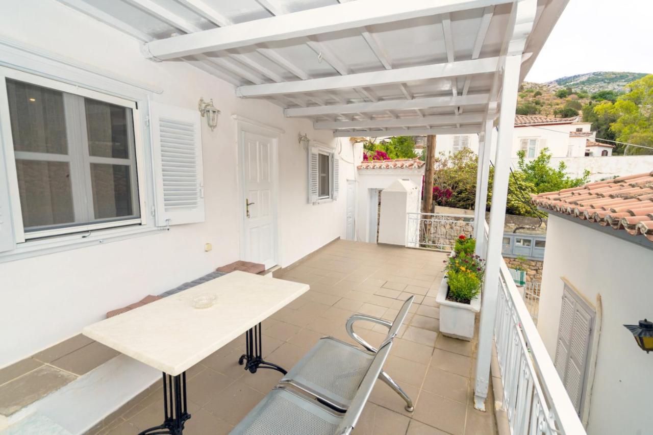 Hydra'S Harbor Hideaways - Cozy Coastal Getaways Apartman Kültér fotó